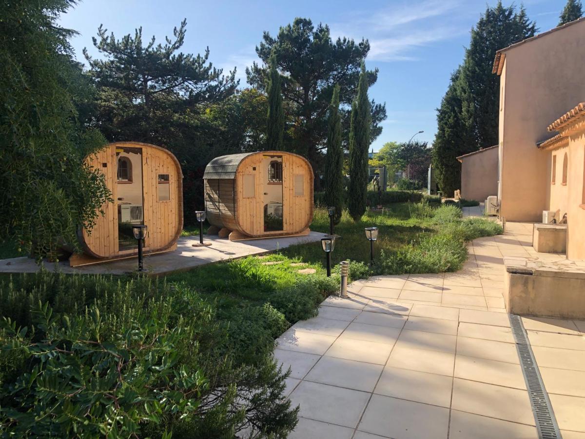Logis Hotel & Spa Dejeunez Sous L'Arbre Rousset  Exterior photo